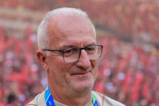 Dorival Júnior não recebeu nenhuma proposta, diz André Hernan