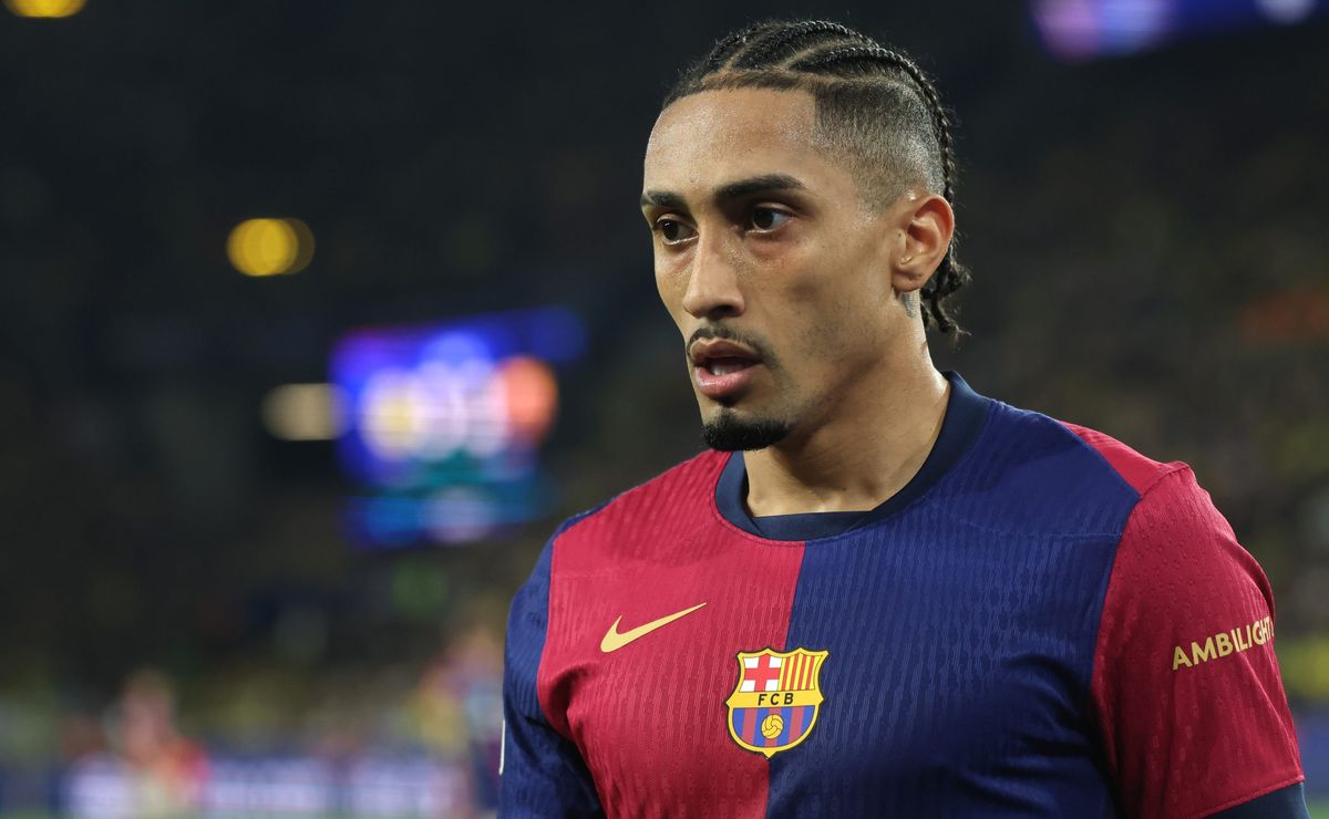 Ex-time de Neymar faz proposta bilionária ao Barcelona por Raphinha