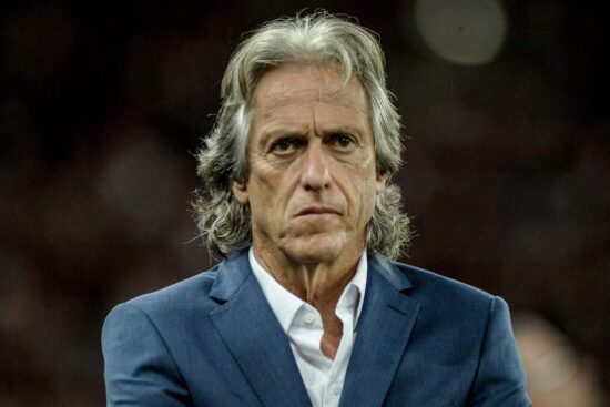 Reunião deve selar saída de Jorge Jesus no Al-Hilal