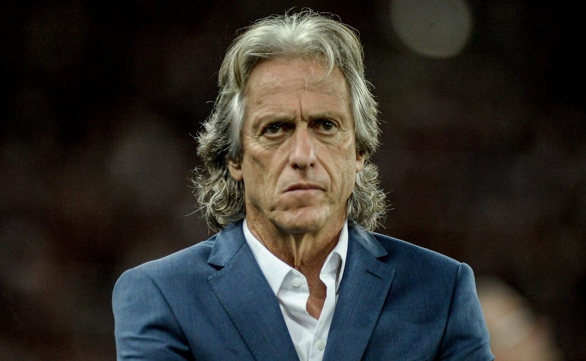 Reunião deve selar saída de Jorge Jesus no Al-Hilal