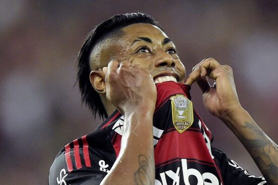 STJD abre inquérito contra Bruno Henrique, do Flamengo