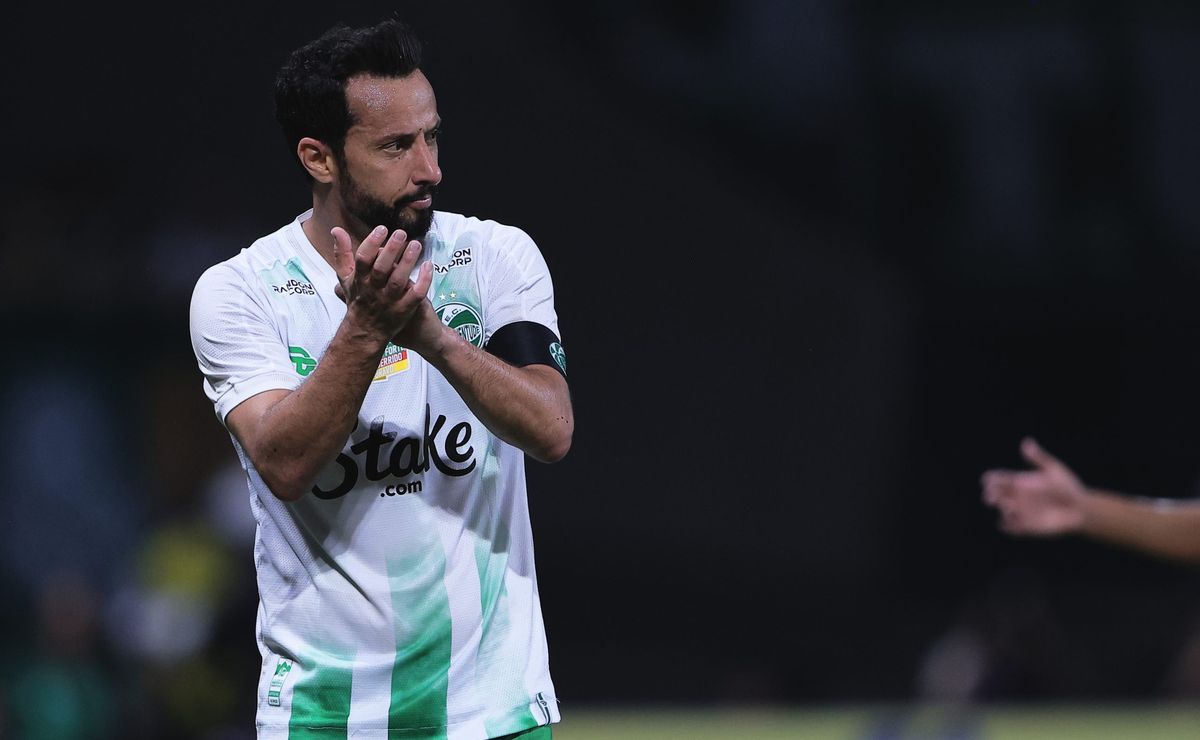 Nenê sofre lesão grau II e está fora dos próximos jogos do Juventude na Série A