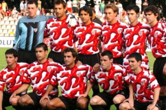 35 camisas de times mais ridículas da história do futebol