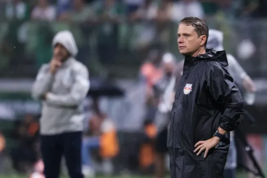Seabra elogia resposta tática do Bragantino em goleada sobre o Criciúma