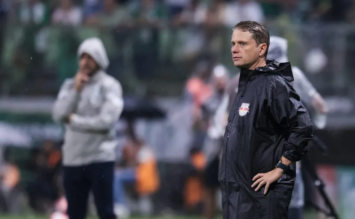 Seabra elogia resposta tática do Bragantino em goleada sobre o Criciúma