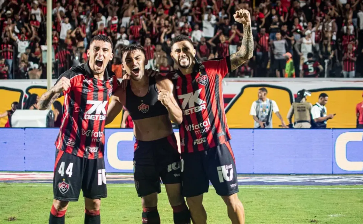 No Equador, Vitória pega a Universidad Católica mirando a classificação