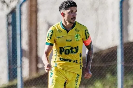 Ex-volante do Mirassol pendura as chuteiras e explica motivo