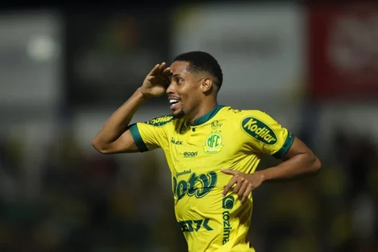 Mirassol prepara reformulação ofensiva e busca reforços para o Brasileirão