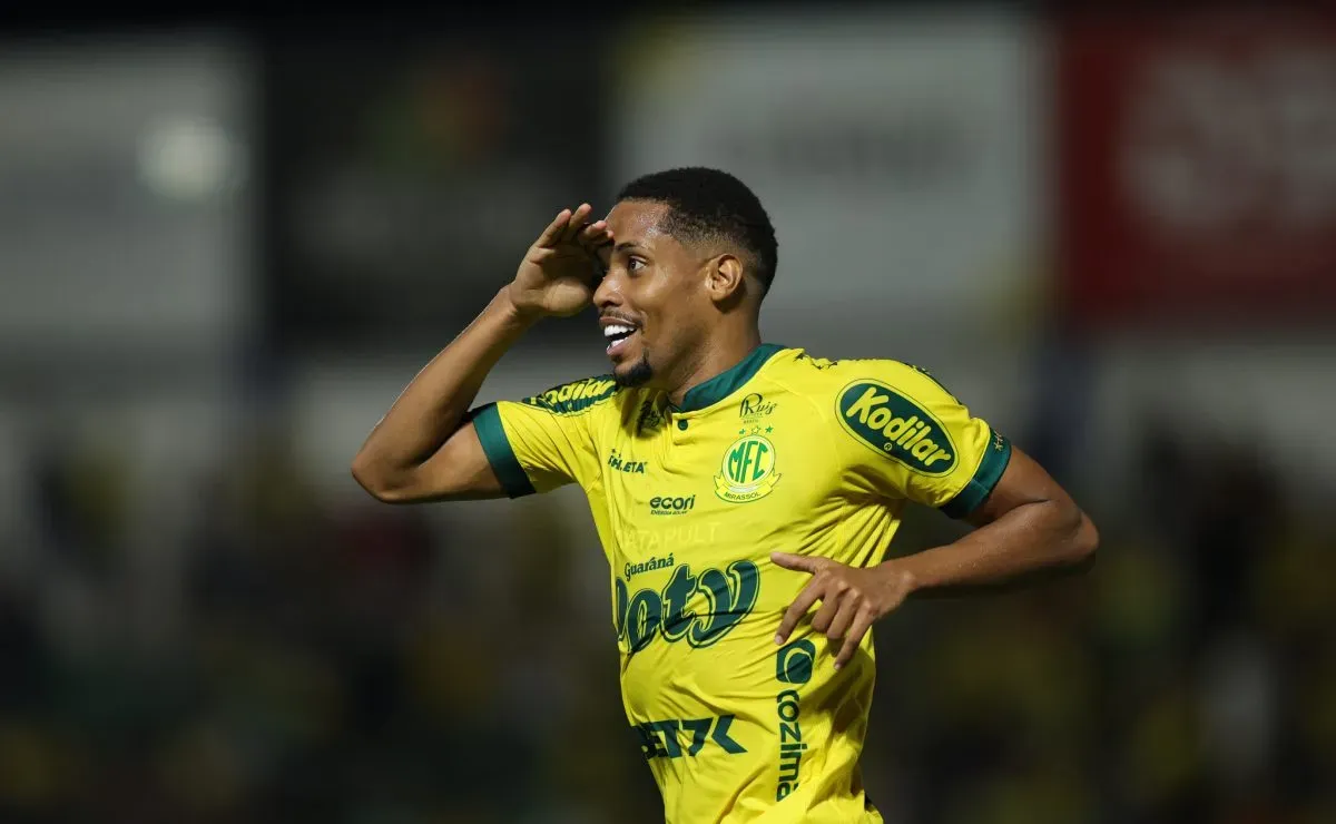 Mirassol prepara reformulação ofensiva e busca reforços para o Brasileirão