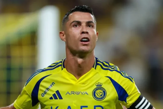Cristiano Ronaldo decide renovar com o Al-Nassr