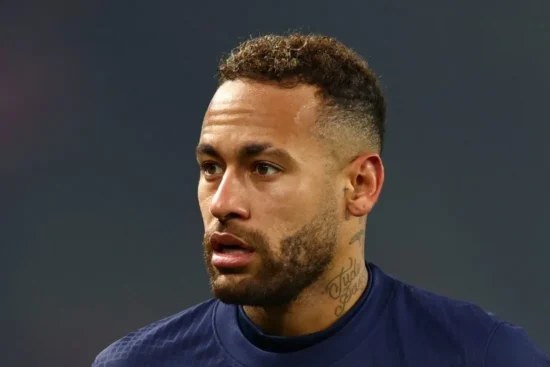 Neymar recebe oferta do Fenerbahçe para deixar o Santos