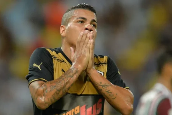 Thiago Carleto é preso por não pagamento de pensão alimentícia