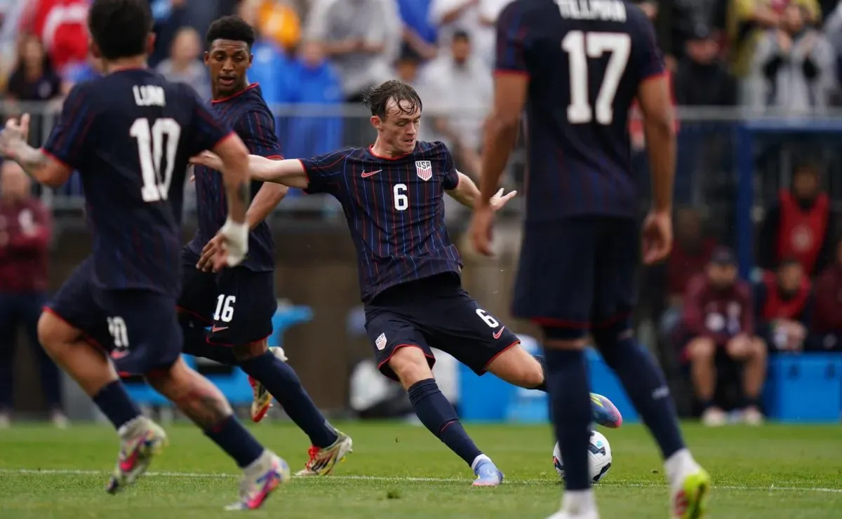 Em casa, Estados Unidos estreia na Copa Ouro contra Trinidad e Tobago