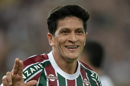 Cano faz comparação entre futebol brasileiro e europeu
