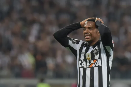 Robinho pode deixar prisão em agosto dependendo da Justiça