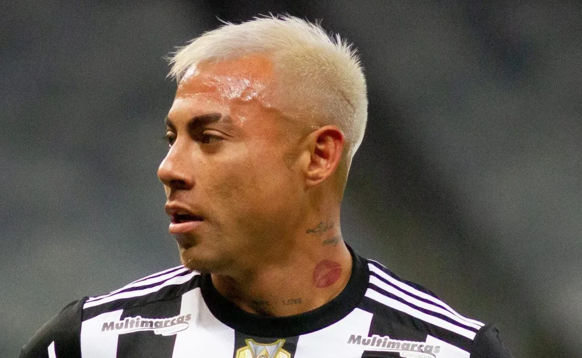 Veja o que aconteceu com Eduardo Vargas