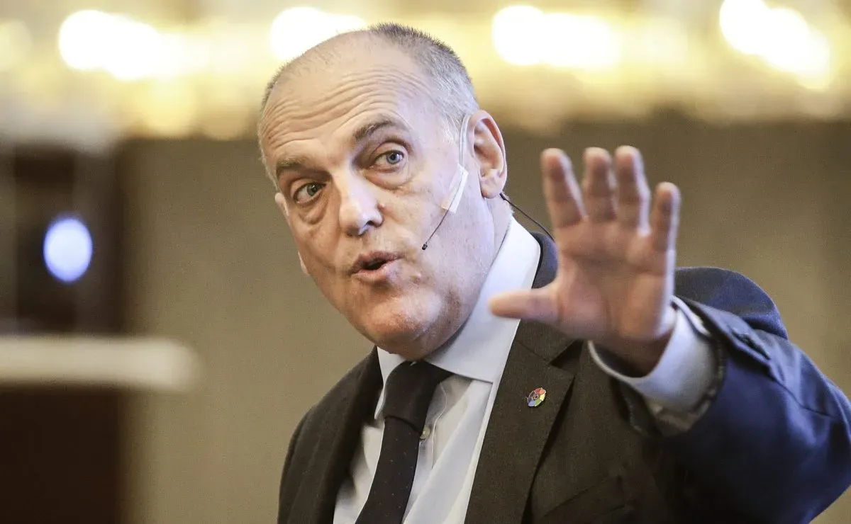 Presidente de La Liga sobe o tom e sugere punição ao Real Madrid