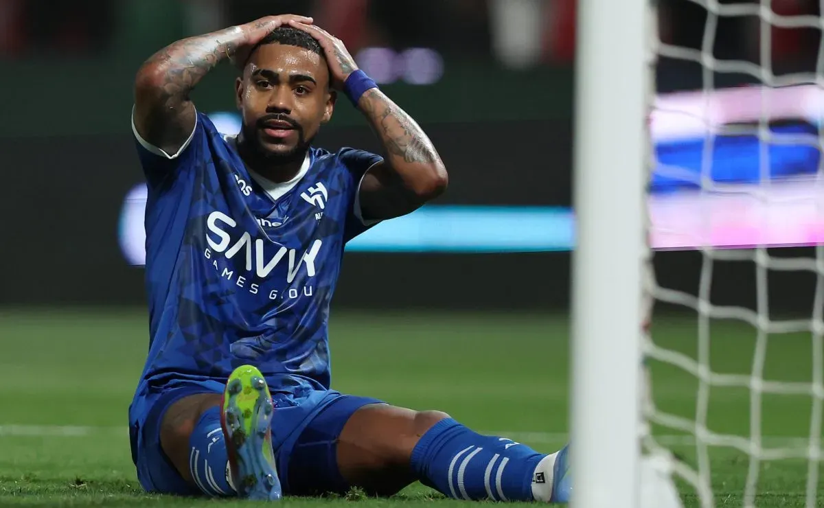 Saída de atacante brasileiro do Al Hilal é exigida após ele insultar torcedor