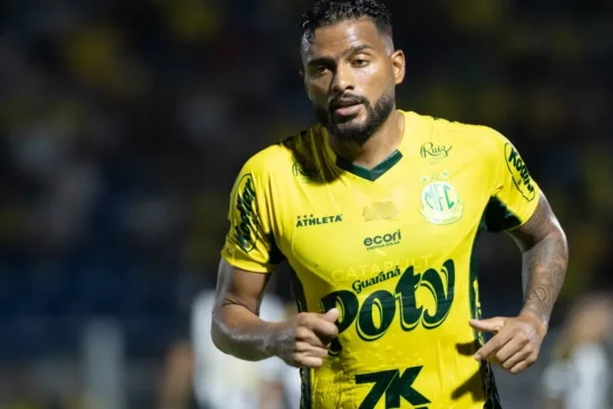 Ousado, Reinaldo aponta estratégia do Mirassol para parar Neymar