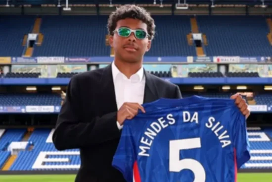 Filho de Thiago Silva assina contrato com o Chelsea