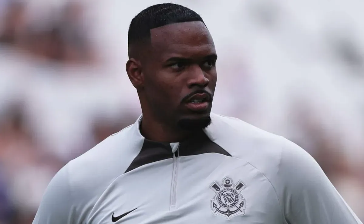 Carlos Miguel vai decidir entre jogar no Palmeiras, Flamengo ou Bahia