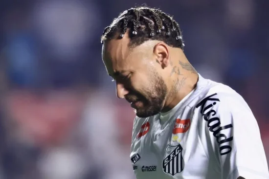 Após goleada do Santos, Neymar vê situação ser exposta após ser alvo internacionalmente