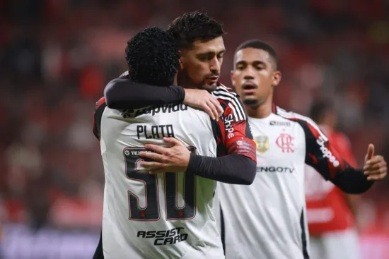 Flamengo assina maior contrato de patrocínio do Brasil com a Betano