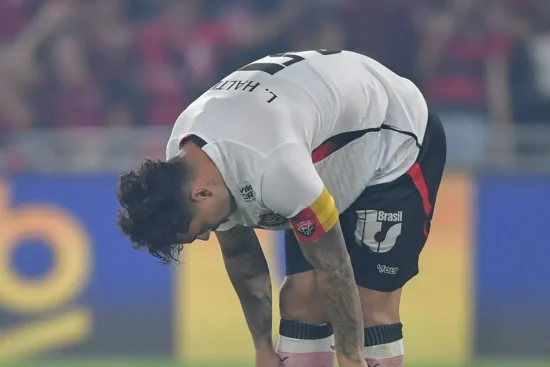 Eita! Flamengo 8 x 0 Vitória ainda dá assunto, e situação na Bahia