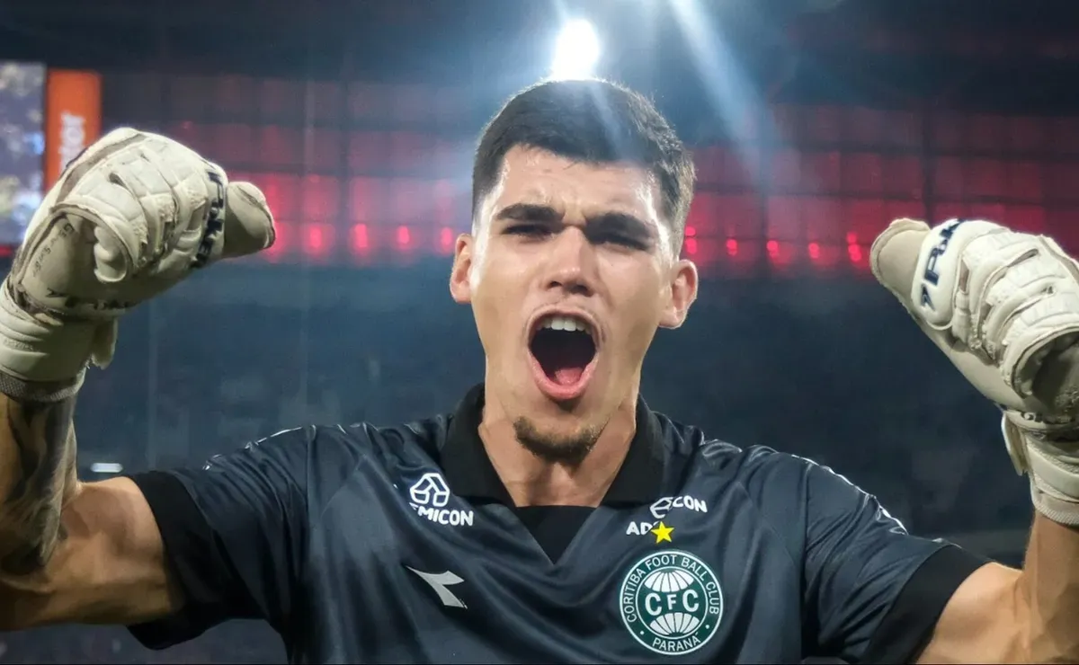 De olho na liderança, Coritiba encara o Operário pela Série B