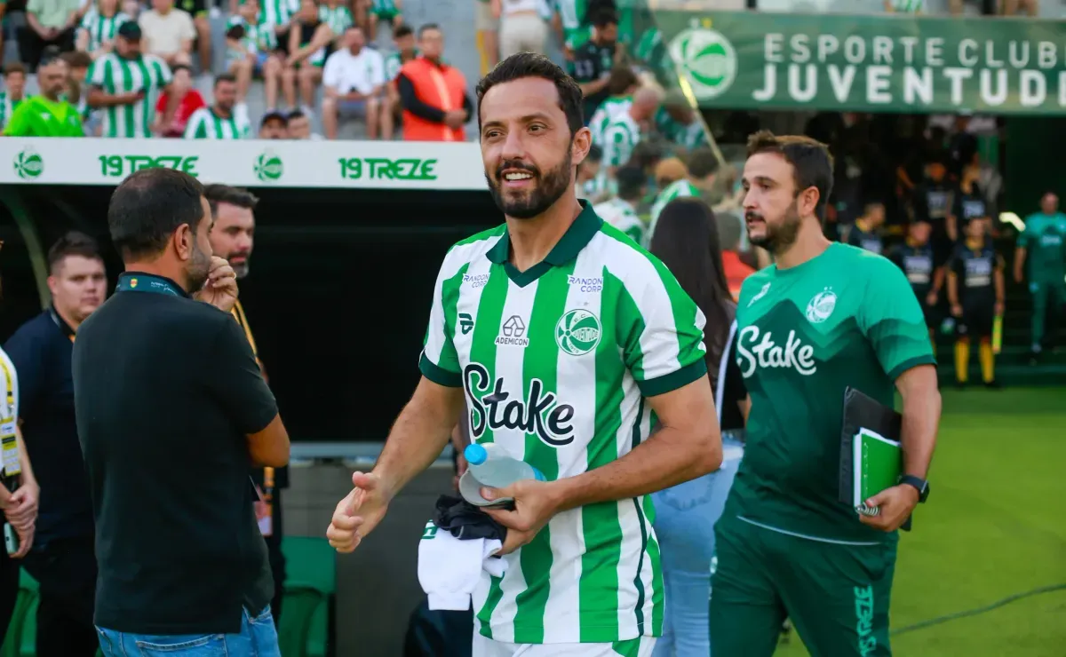 Nenê lidera impacto por minuto no Brasileirão e mostra alto nível aos 44 anos