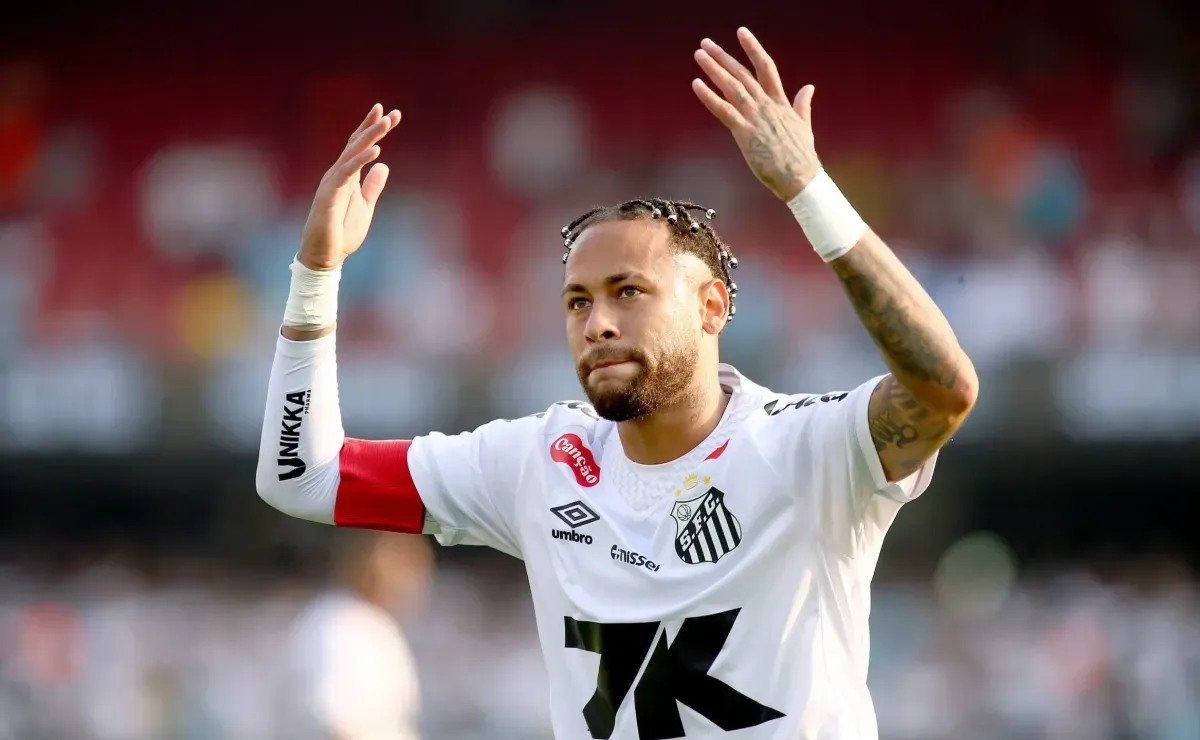 negociações travadas, mas desejo é ficar até a Copa do Mundo