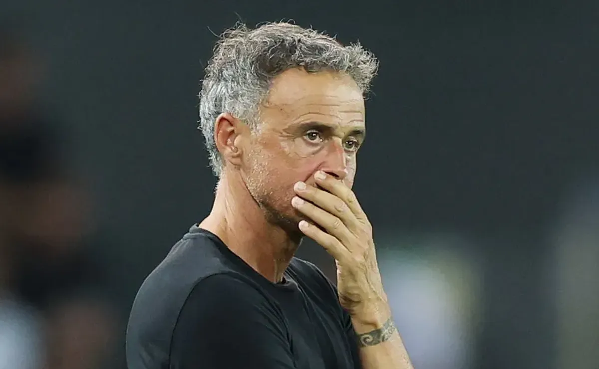Urgente! Luis Enrique passa por situação preocupante, e cirurgia será feita