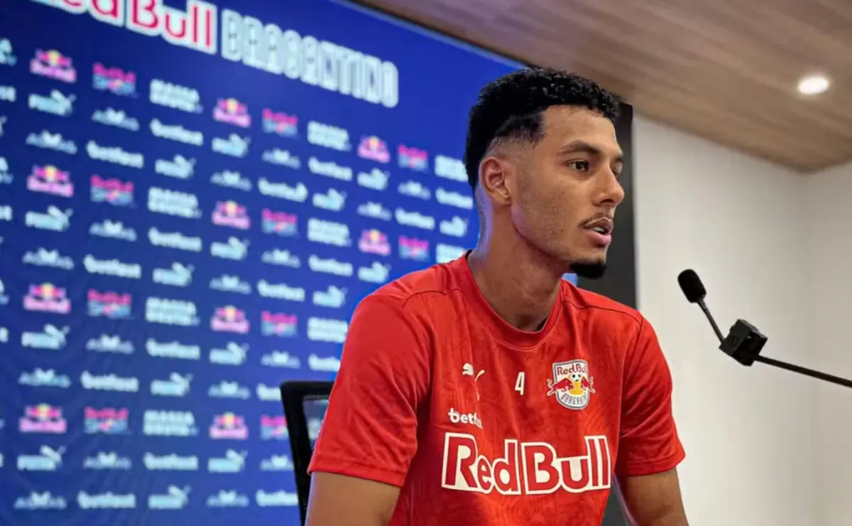 Alix Vinícius comenta escolha pelo Bragantino e a importância da pausa para corrigir erros